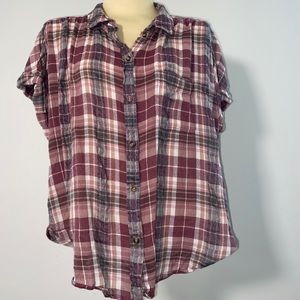 American Eagle Plaid Button Up